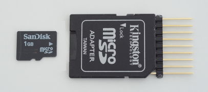 adaptador MicroSD usado como conector anverso