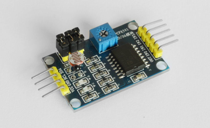 PCF8591 Conversor AD (analógico a digital) y DA (digital a analógico) de 8 bits y bus I2C