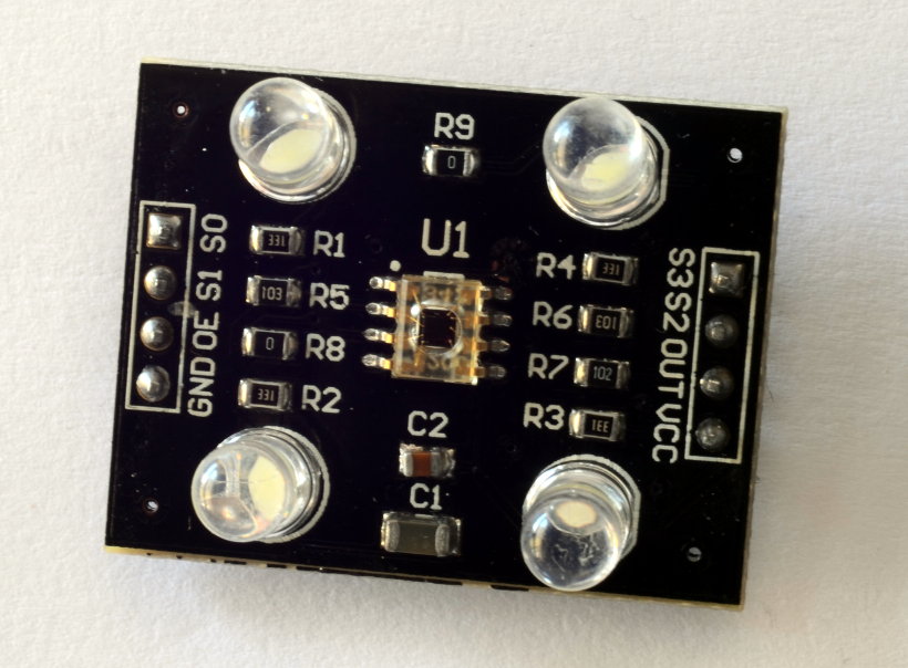 Sensor de color TCS3200 por frecuencia. Módulo para Arduino con luz