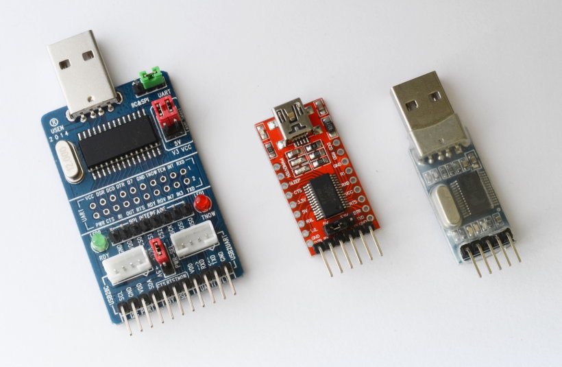 Hardware para comunicaciones serie UART USB para monitorizar el módulo wifi ESP8266