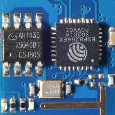 ESP8266 memoria flash 25Q40