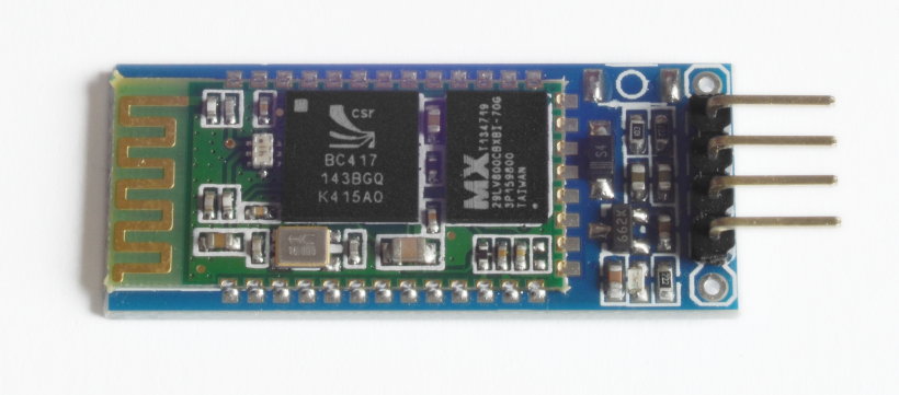 Módulo Bluetooth esclavo HC-06 en una placa JY-MCU BT-BOARD