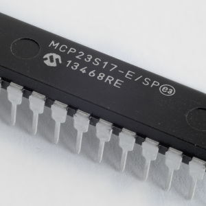 Utilizar el expansor de GPIO de 16 bits con conexión SPI MCP23S17 con Arduino