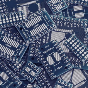 Placas para prototipar con componentes de superficie SMD sobre breadboard