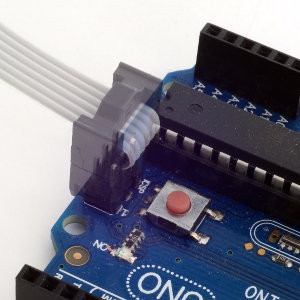 Conector ISP de Arduino para programar en sistema